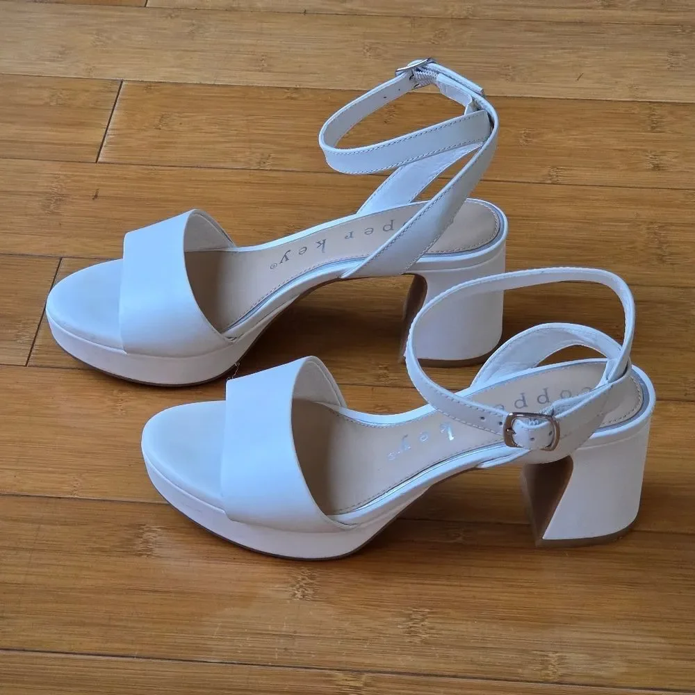 Copper Key Adore Leather Platform Sandals size 7.5 White